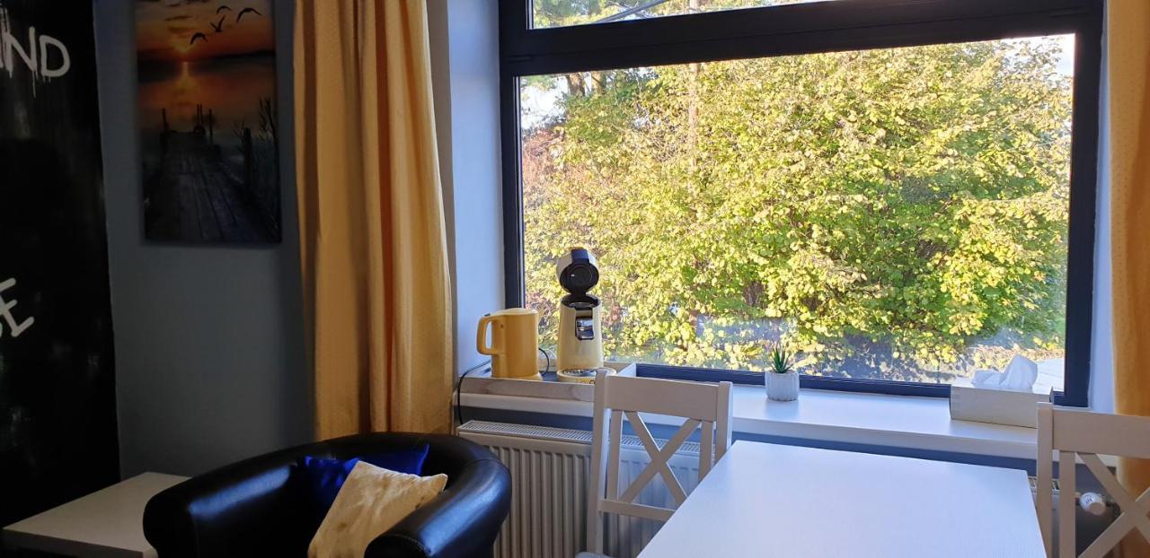 2 Bedrooms House With Enclosed Garden And Wifi At Slezska Острава Экстерьер фото